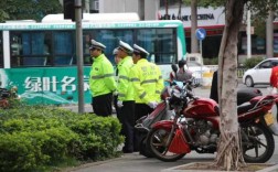 交强险到期交警查车